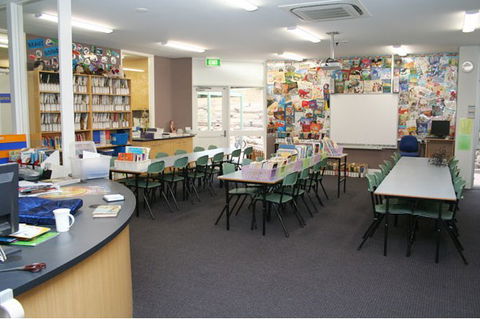 Holy Saviour Primary School - Education WA 2