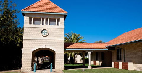 Mandurah Catholic College - Education WA 3