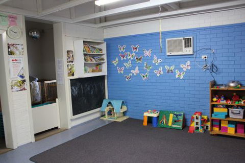 New School Of Arts Neighbourhood House Inc. Neighbourhood Centre, Childcare & OOSH Services - Education WA 1