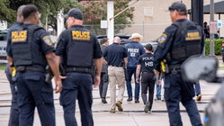 Heroic ICE officers, staff member open up on growing dangers: 'Am I going to die?' Education WA